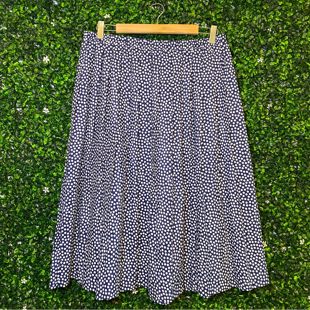 Polka Midi Skirt 🤍
